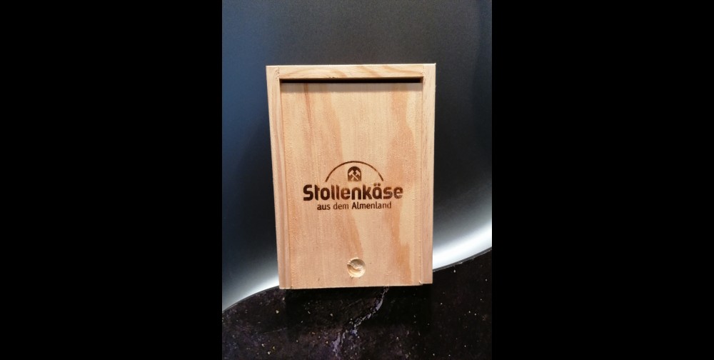 Holzbox klein